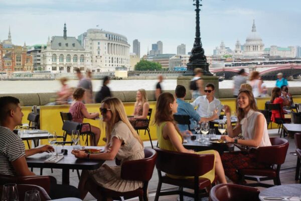 Best Bottomless Brunches in London - One Way One World Travel Blog